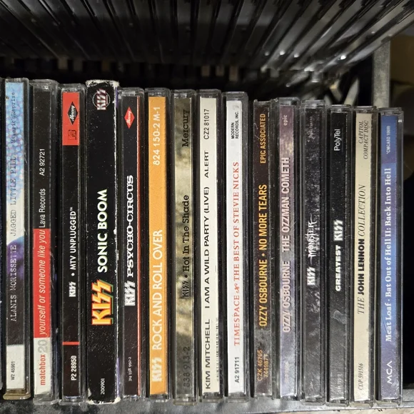 CD's - Picture 4 of 12